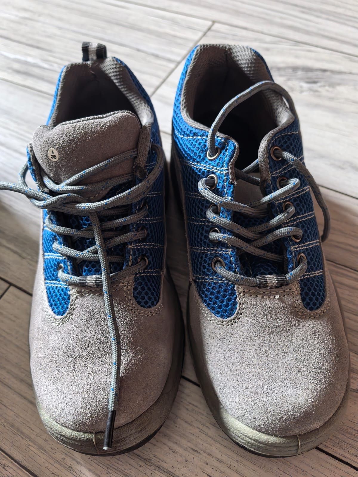 Buty  robocze r 37