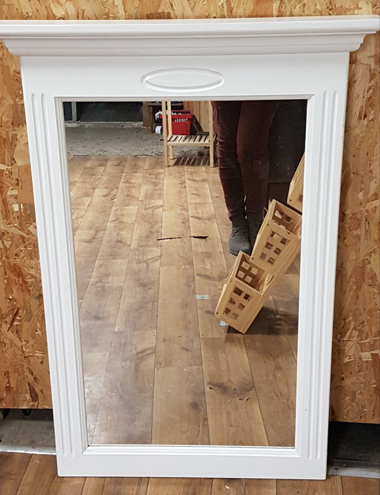 Duże lustro w drewnianej białej ramie stylowe 100 x 60