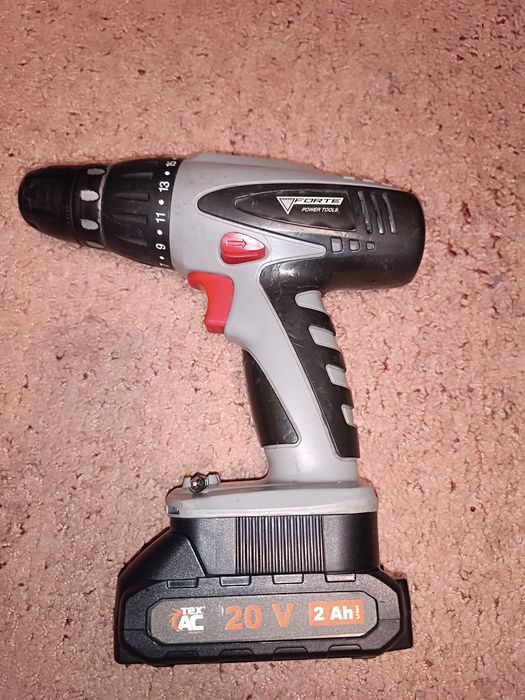 Шуруповёрт Forte 18- 21v.(Під батарею makita)