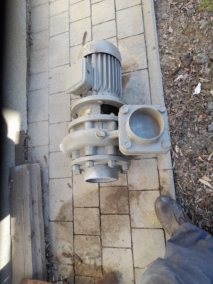 Pompa żeliwna do wody 1250l/h