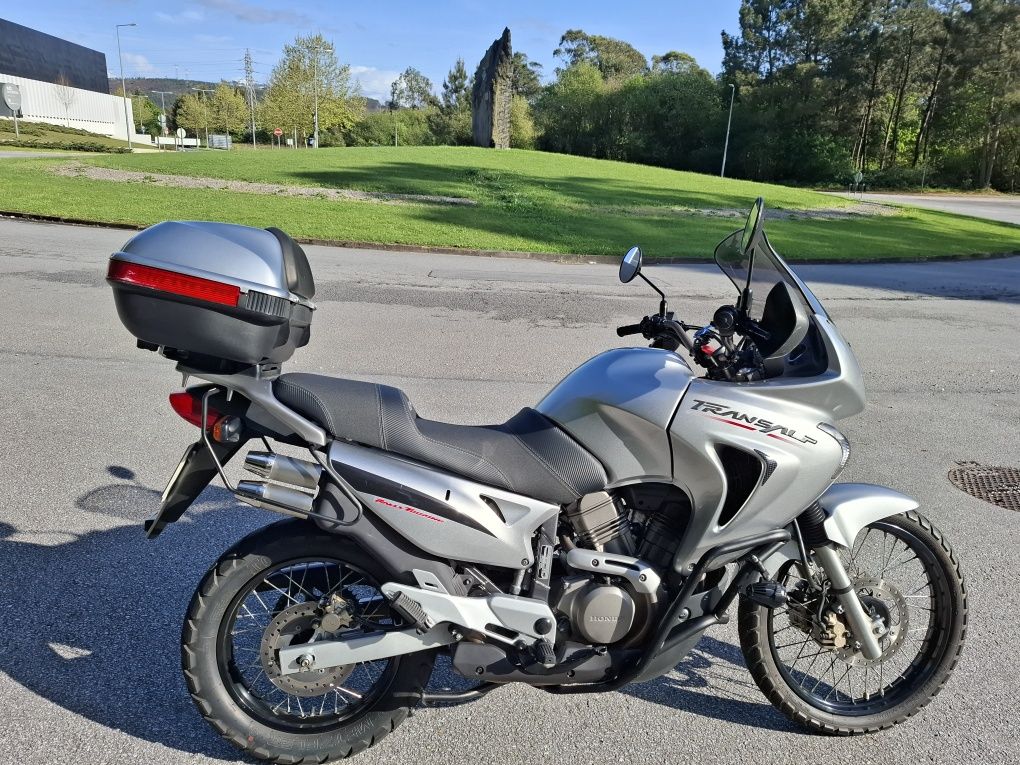Honda transalp  650
