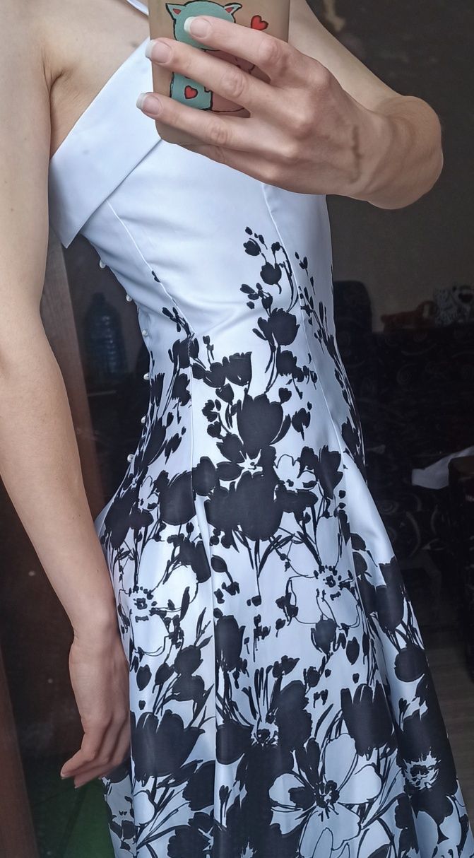 Випускне плаття атлас атласне 34 розмір S 42  вечірня сукня