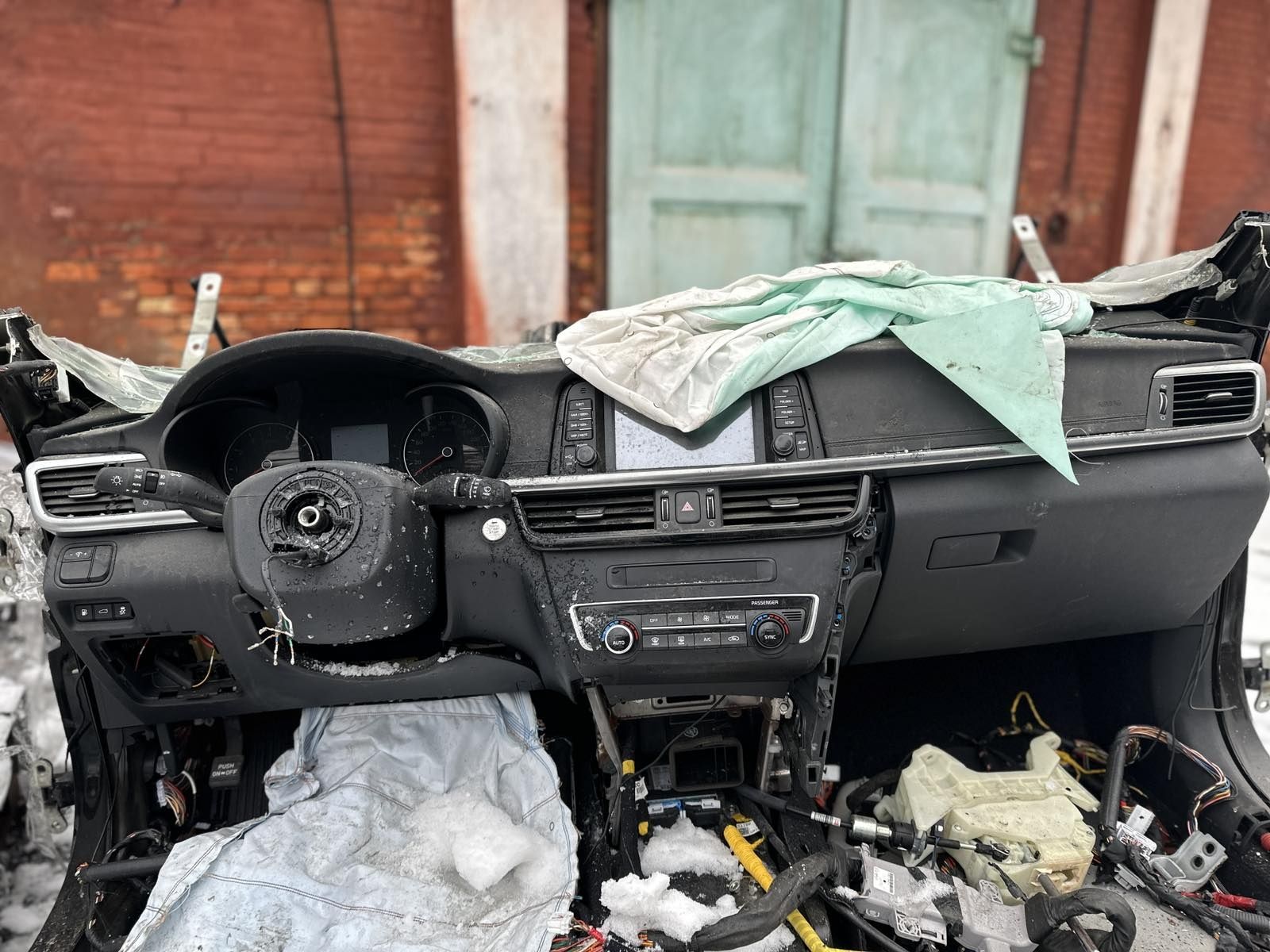 Кузов Kia Optima,  k5 2015-2020 четверть  Киа