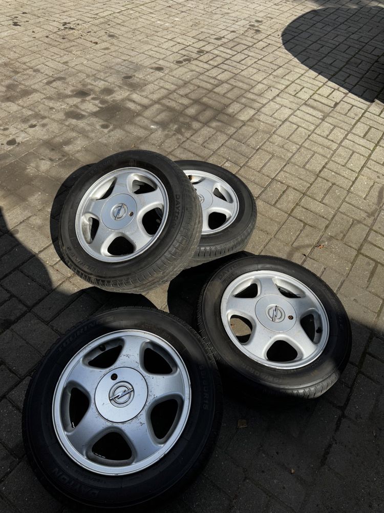 Alu felgi 4x100 Opel meriva corsa astra opony letnie 195/60 r15