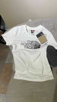 T shirt rapaz. The North Face