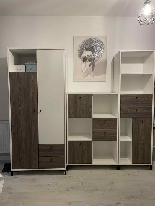 Zestaw szaf,  bardzo dobry stan