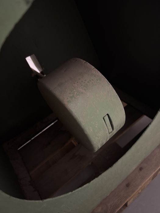 Szlifierka stołowa + 20 tarcz 700 mm Solidna konstrukcja przemysłowa