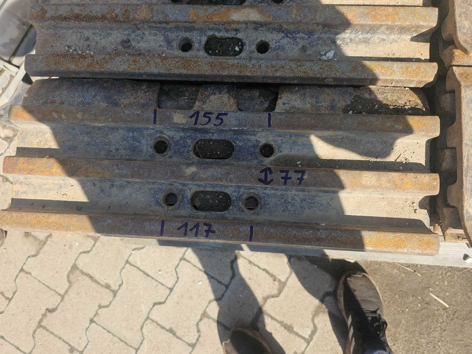 Płyty gąsienicy klepki Volvo Liebher jak nowe klepka