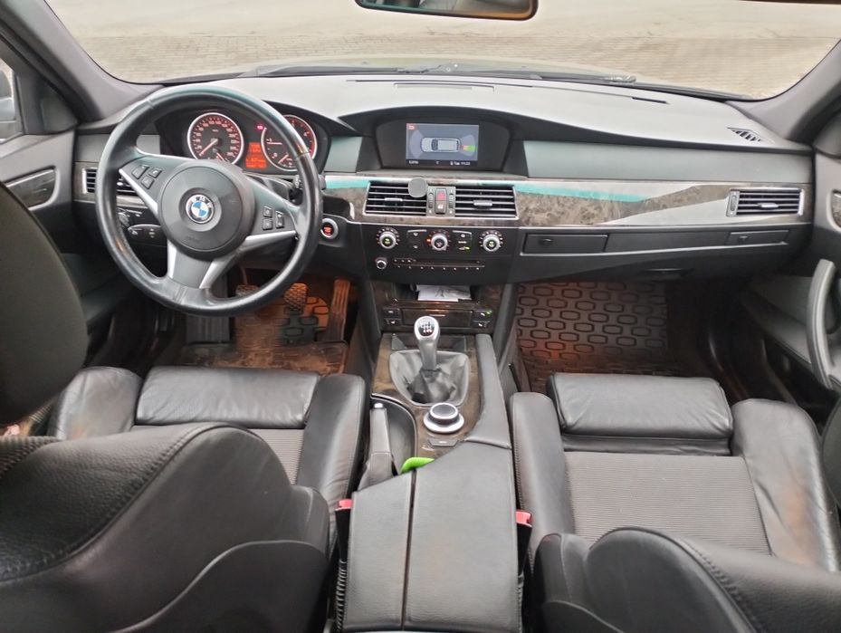 BMW 520d e61 2008