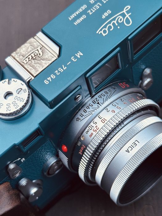 LEICA M3 DS Repintada + Leica Elmar-M 50mm f/2.8 + punho