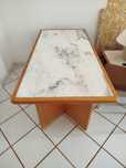 Mesa de mármore e madeira vintage