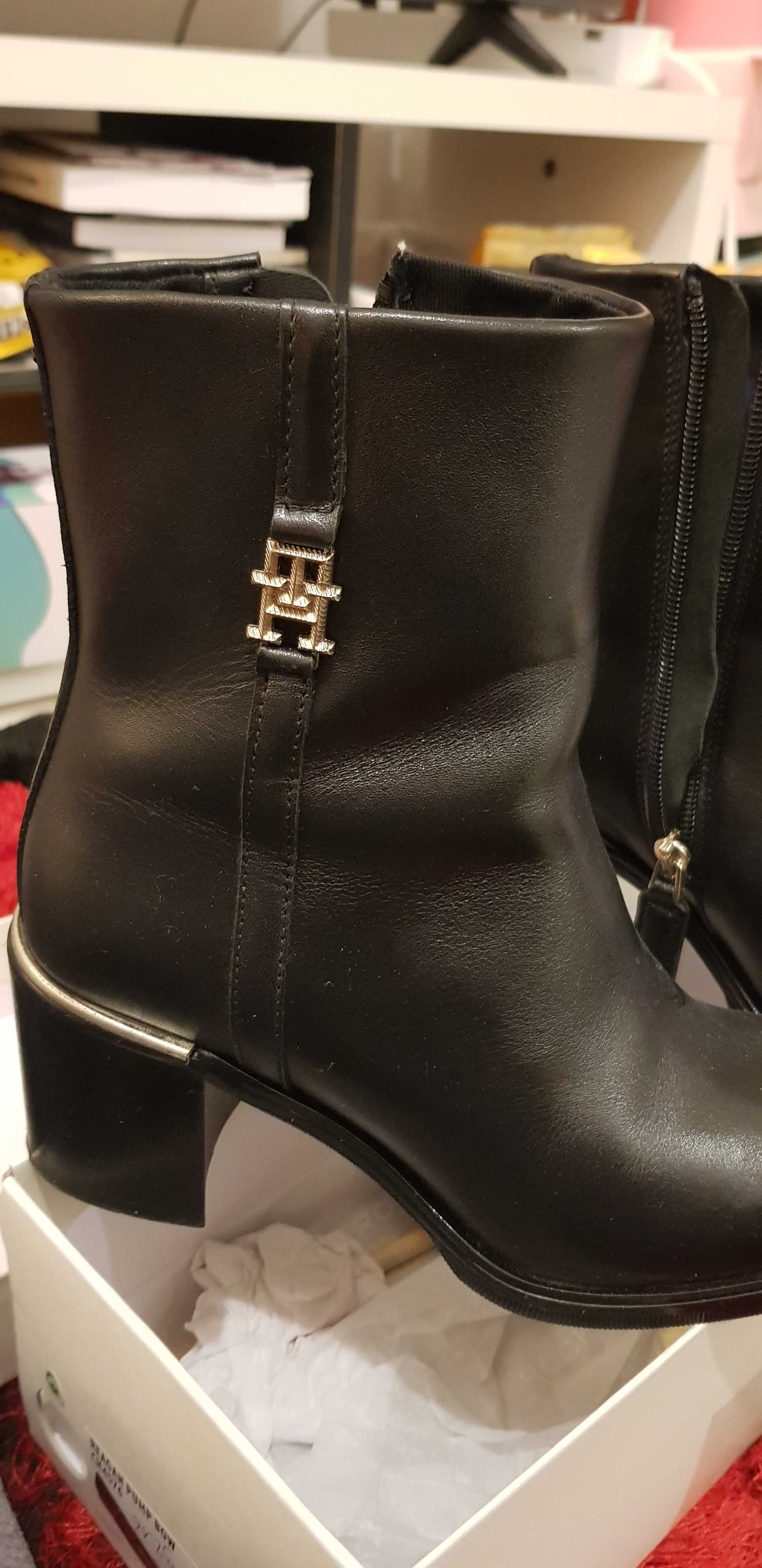 Botas  número 36 Tommy