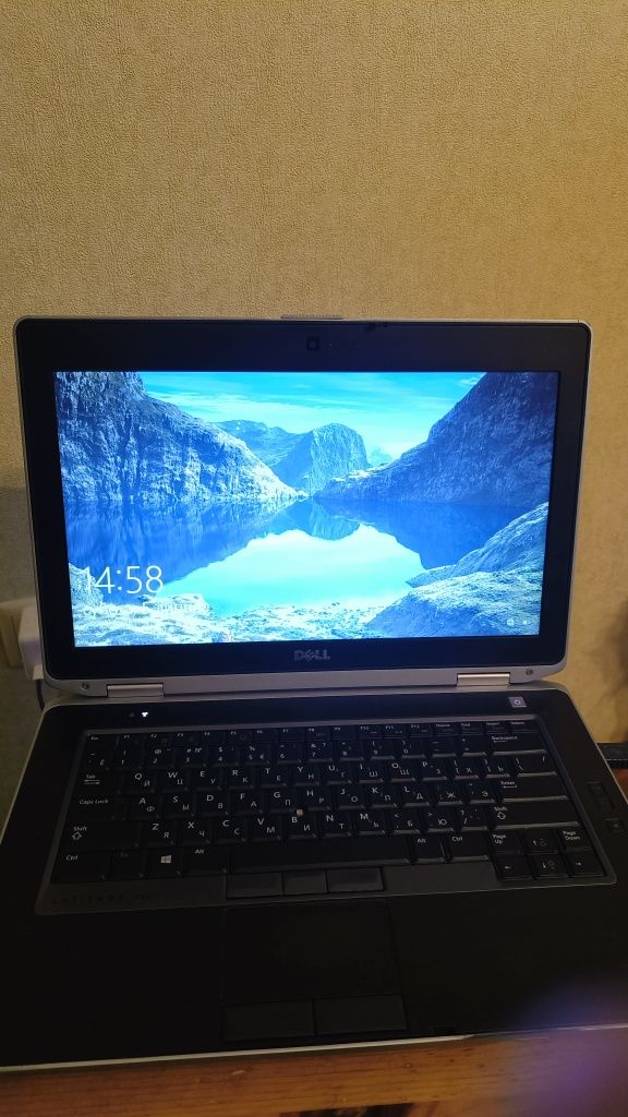 ноутбук Dell Latitude E6430