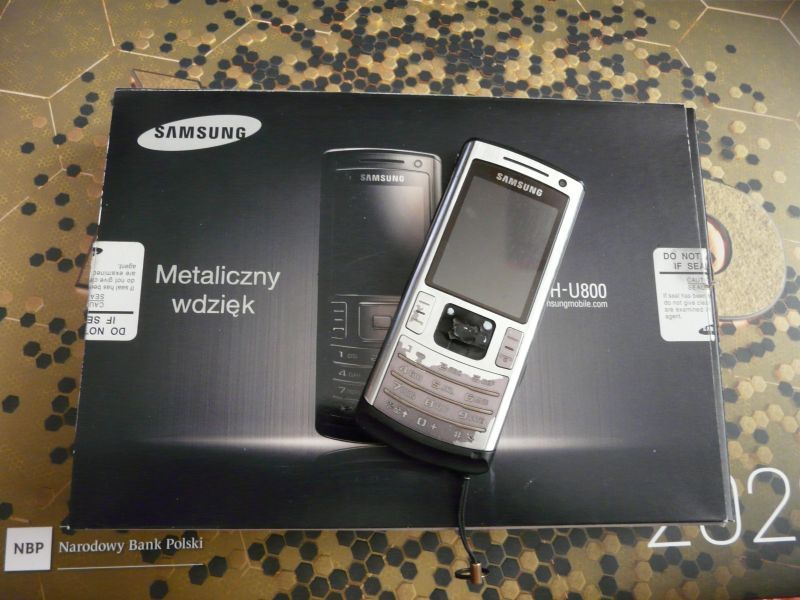 Samsung SGH-U800 + akcesoria