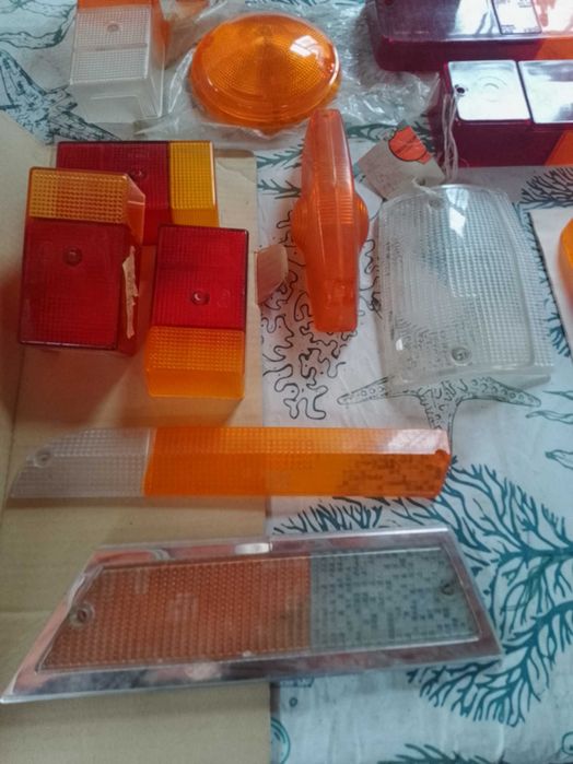 Clássicos antigos faróis ,farolins