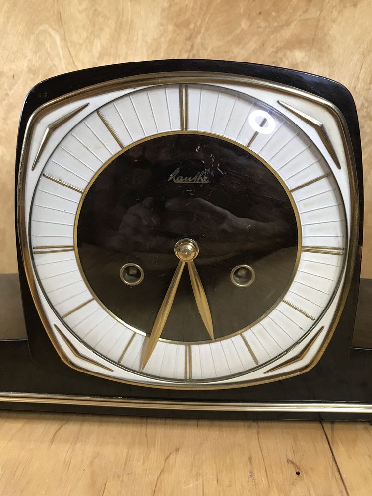 Stary zegar kominkowy Mauthe