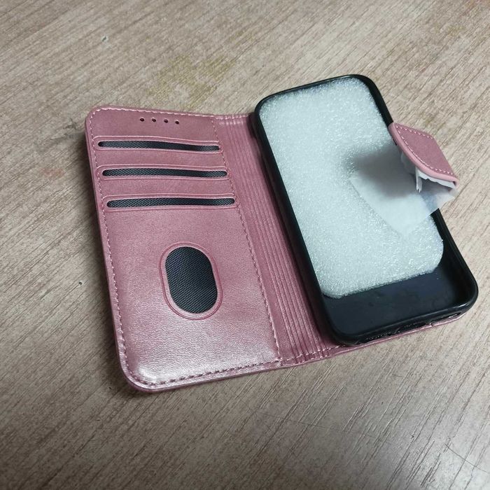 Kabura Różowa Zamykana Iphone 5g
