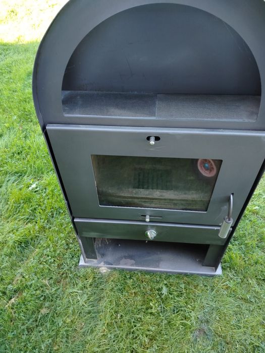 Kominek wolnostojący