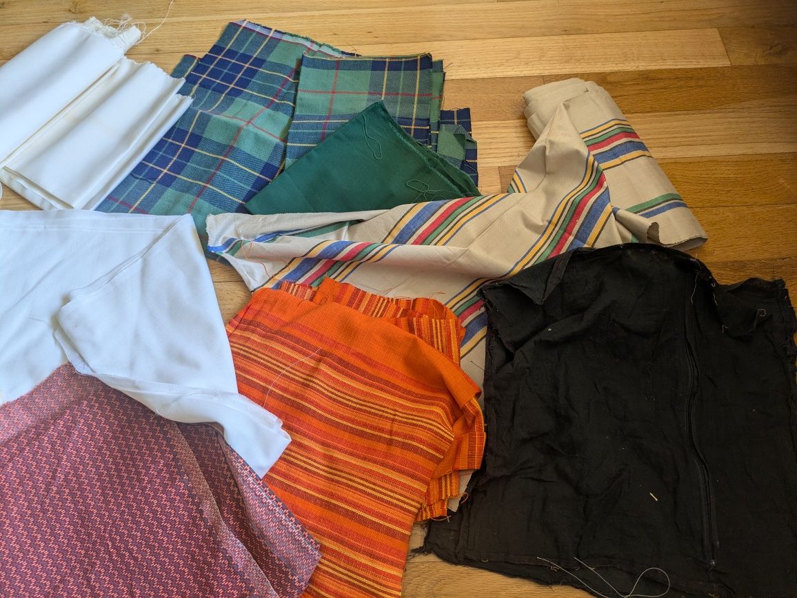 Conjunto de retalhos de tecidos