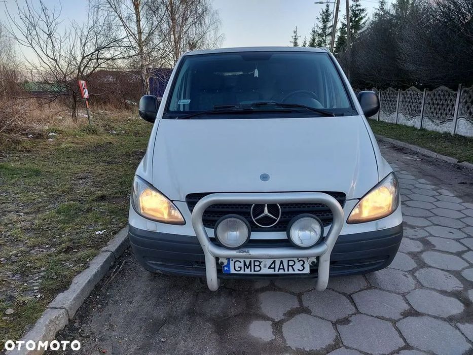 Mercedes-Benz Sprinter  Mercedes Vito 115 CDI