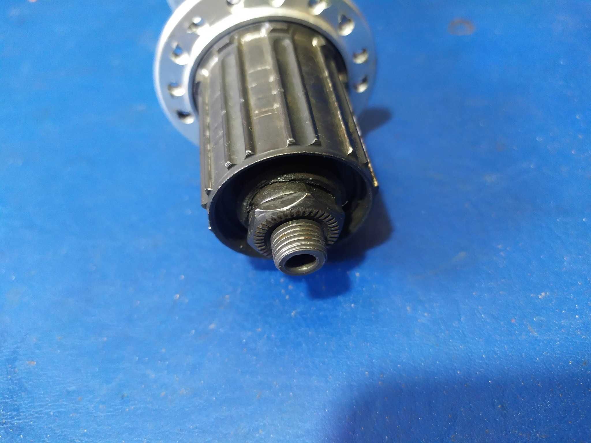 Втулка задняя Shimano Deore LX, плавный ход