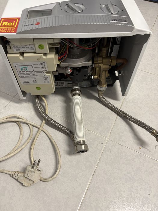 Esquentador Fagor ventilado gás natural