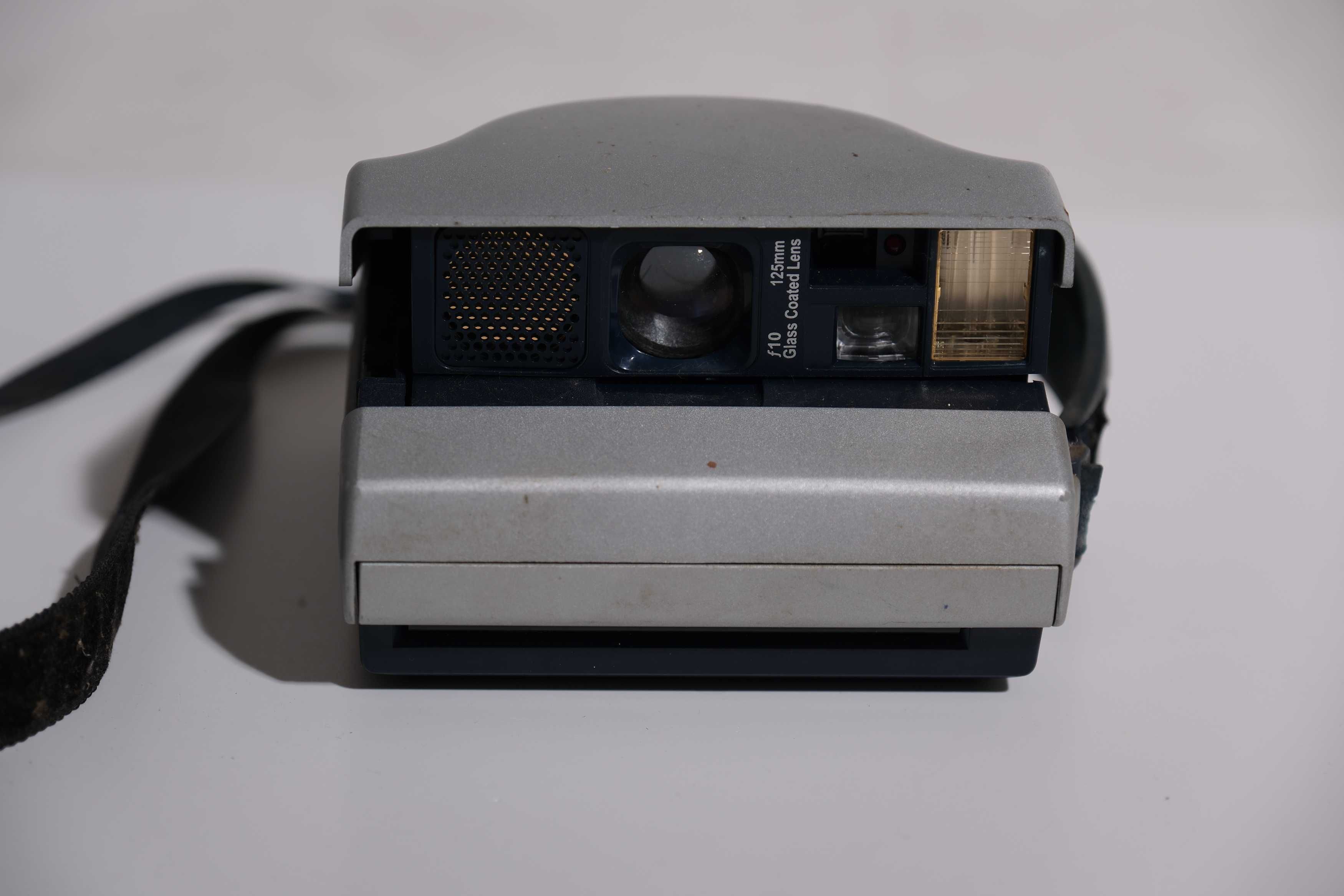 Câmera Polaroid Vintage (Modelo P-1200)