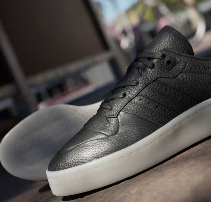 Кроссовки Adidas Rivalry Lux Low Shoes. Размер 11 (29).