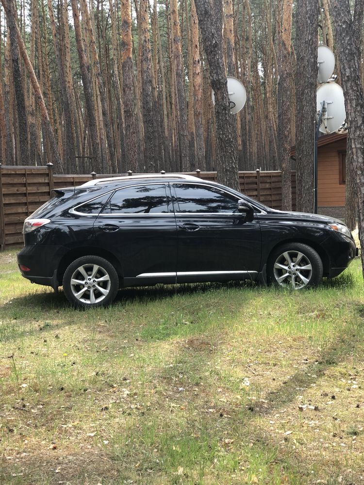 Продам авто LexusRX 350