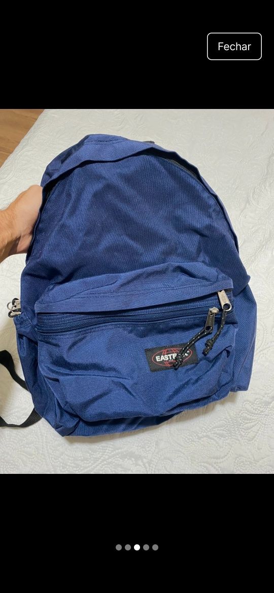 Mochila escolar azul, eastpak.