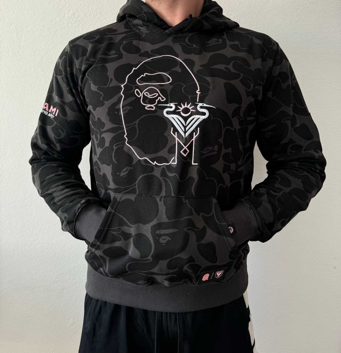 Худі Bape Inter Miami у 2-ох Кольорах(Чорний, Білий),розмір: M, L, XL.
