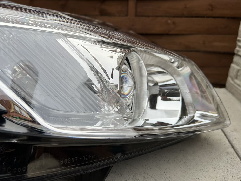 Opel Insignia A bi xenon skretny LED lampa lewa prawa reflektor