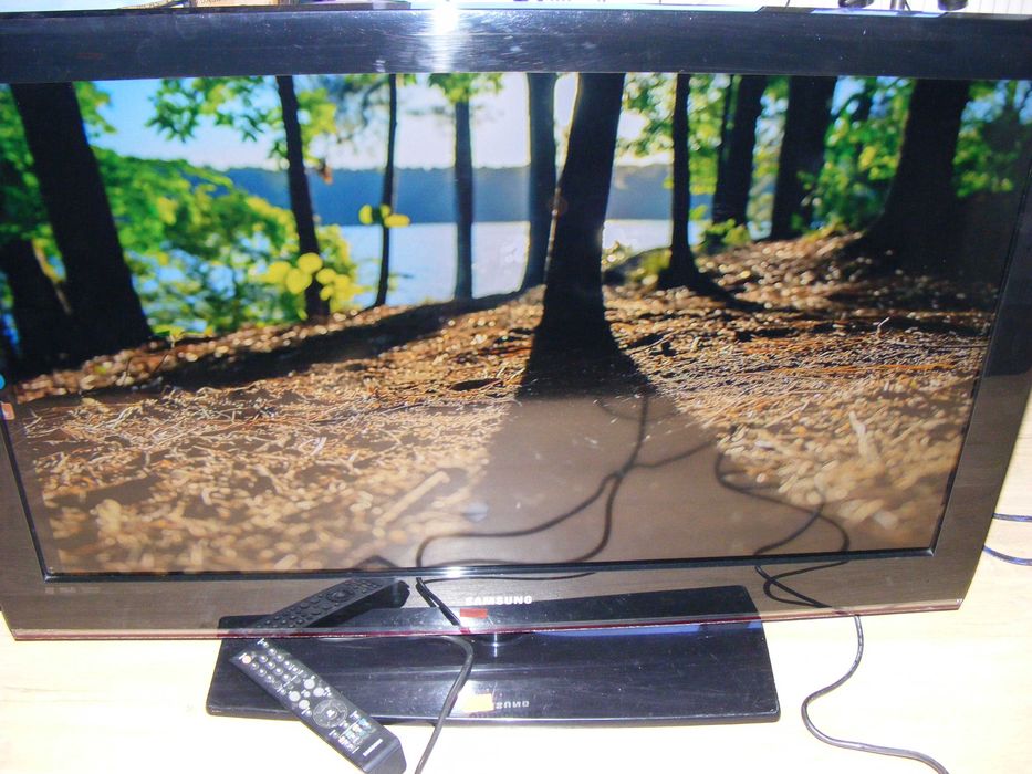 Телевізор  от 19"  до 55"  з Нідерландів