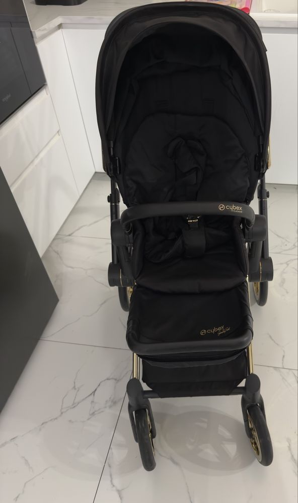 Cybex Priam wings by Jeremy Scott