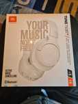 Headphones JBLTune 750BTNC