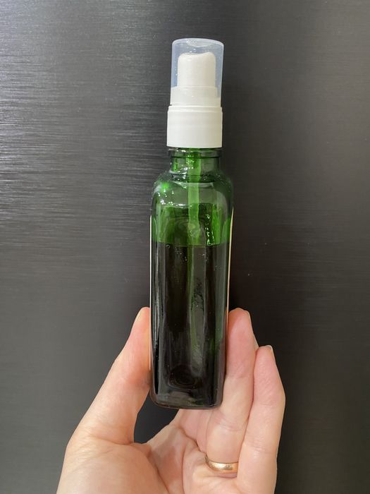 Продам Олійку Weleda Mama