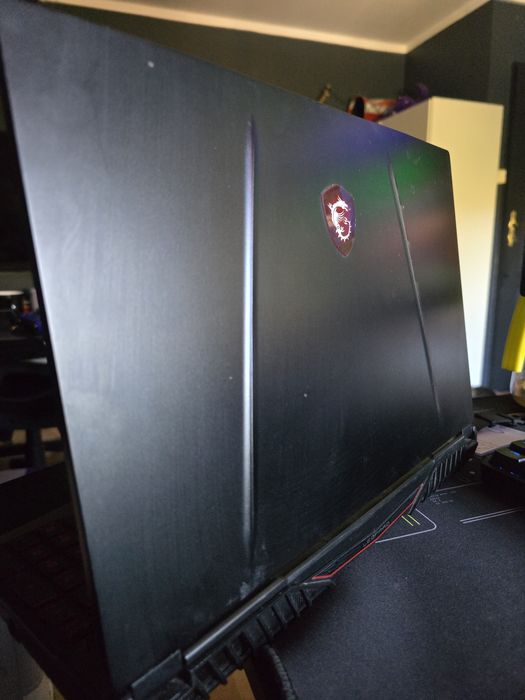 Laptop msi gl65 Leopard rtx2060 i710750h