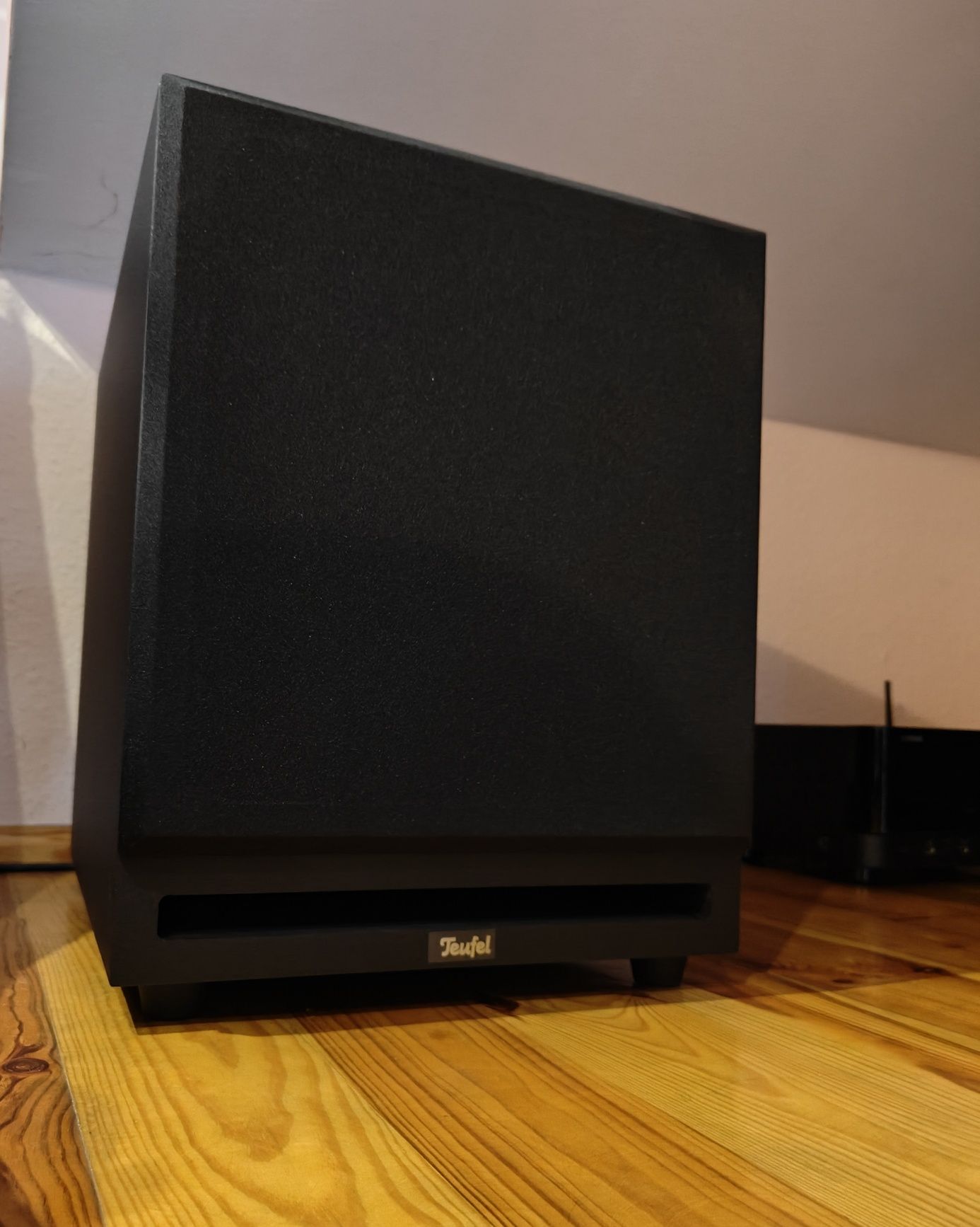 Potężny subwoofer teufel NOWY