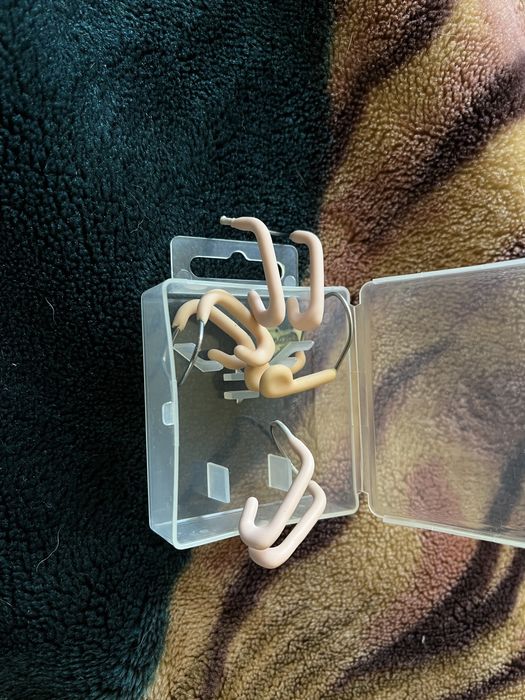 Продам зажимы для плавания