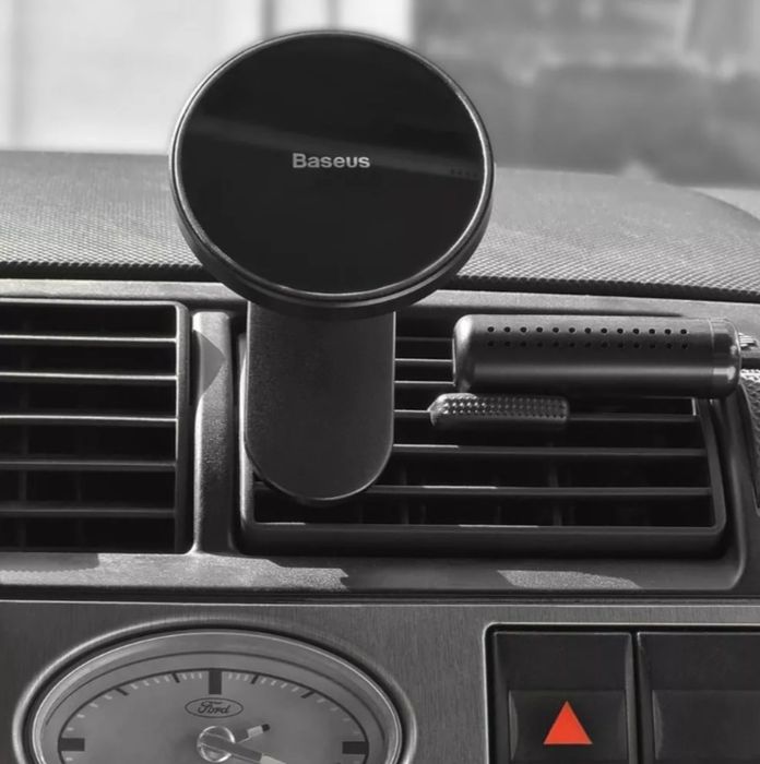 Baseus автомобільний  тримач телефону та безпровідна зарядка в одному