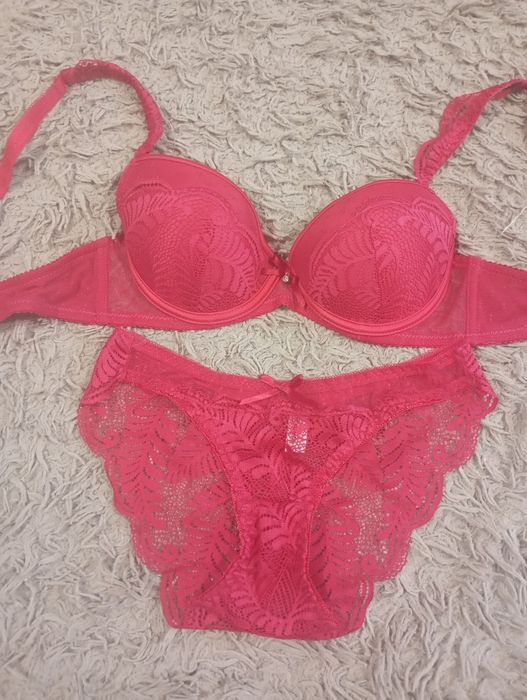 Комплект нижньої білизни