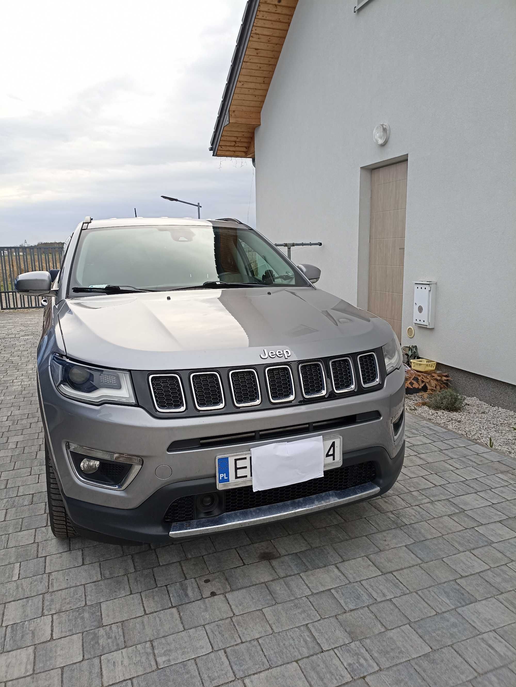 Sprzedam Jeep Compass 2017