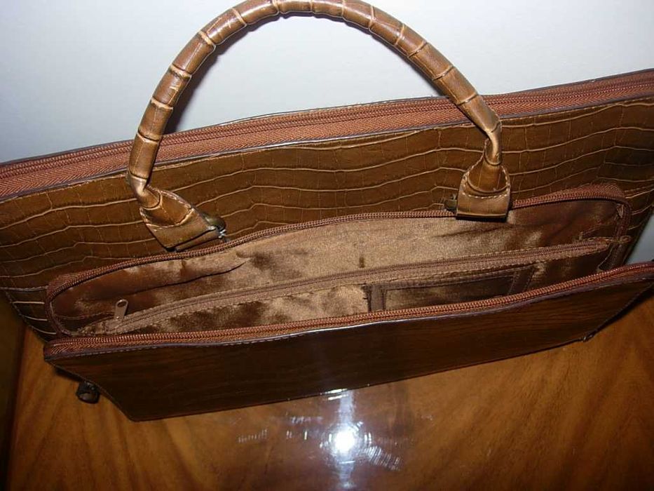 Брендовая сумка-портфель для ноутбука/ планшета