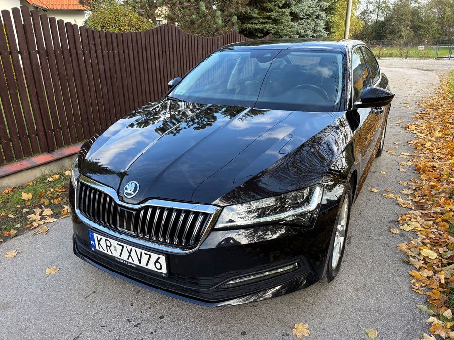Skoda Superb 2.0 190KM Automat Alu17” CarPlay Virtual BiXenon LED ISO SalonPL F-VAT