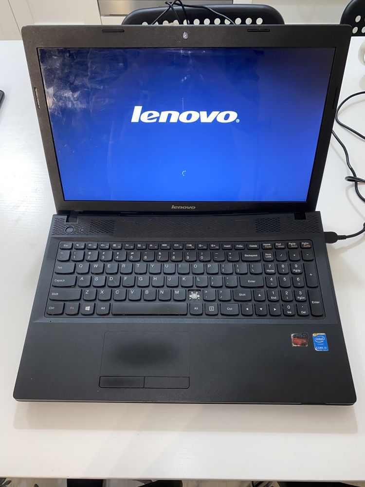 Laptop Lenovo używany