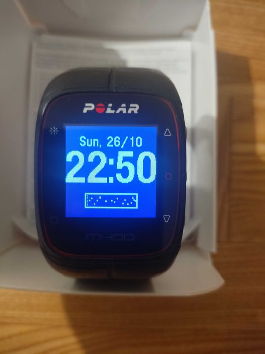 Polar M400 wraz z pudełkiem i ładowarką jak nowy