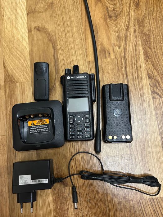 Motorola DP4800 UHF