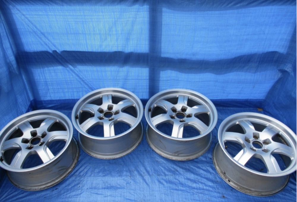 Felgi Audi A5 "17" 5x112 et 28 7.5J