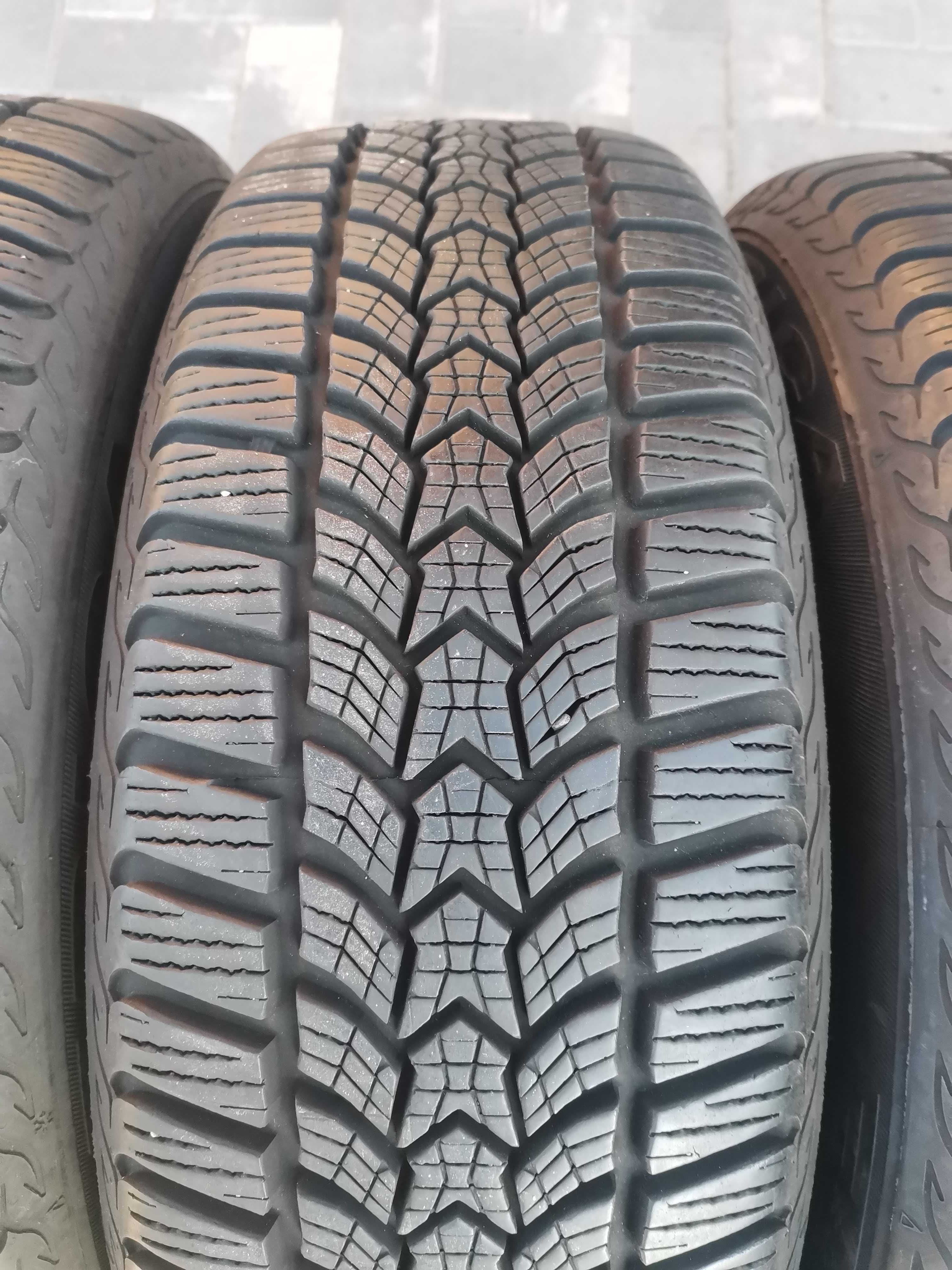 4 Opony zimowe Dębica Frigo HP2 195/55 R16 87 H