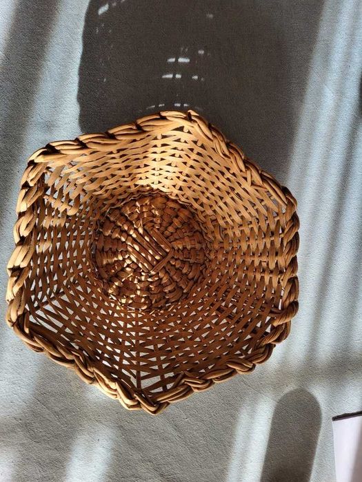 Cesta Hexagonal em Verga